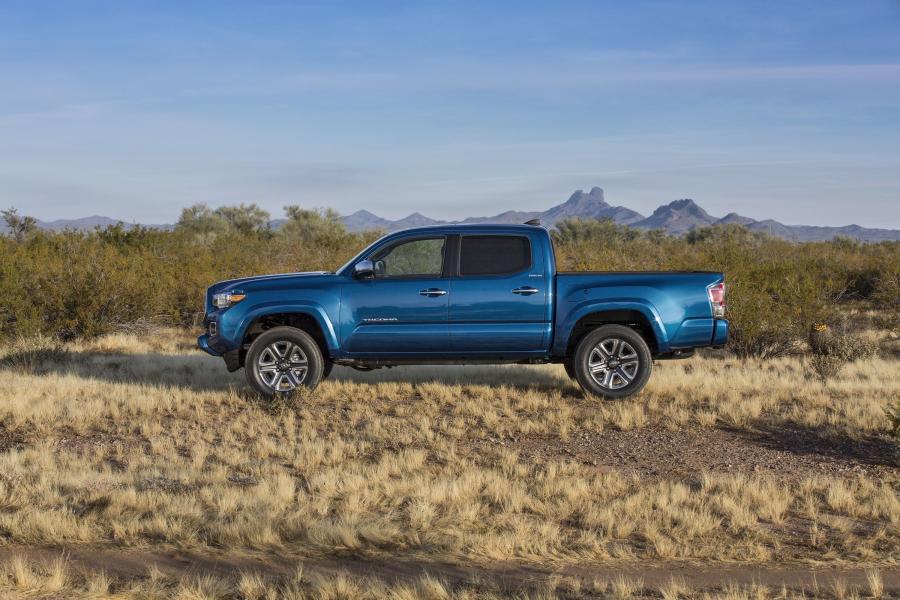  Toyota Tacoma Limited Double Cab 2015 года  (фото 5 из 57)